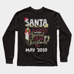 Christmas Pregnancy Due May 2019 Santa Baby Mom Long Sleeve T-Shirt